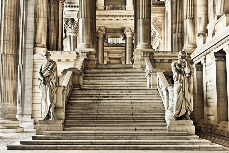 Cleopatra's Court Visit